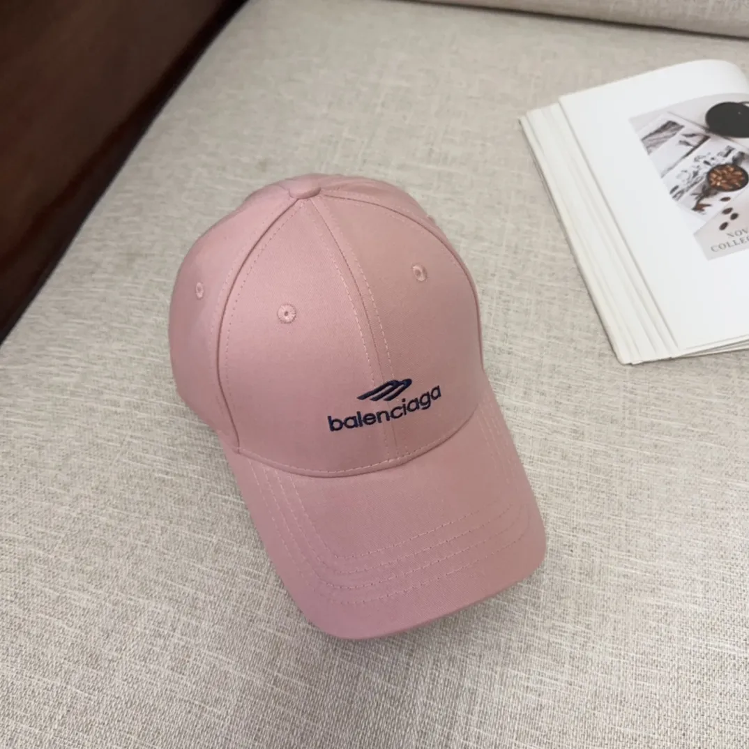 💰50 BALENCIAGA🆕Spring style new personalized baseball cap, high quality and excellent breathability, suitable for all seasons, high-looking fashion item! Same style for men and women