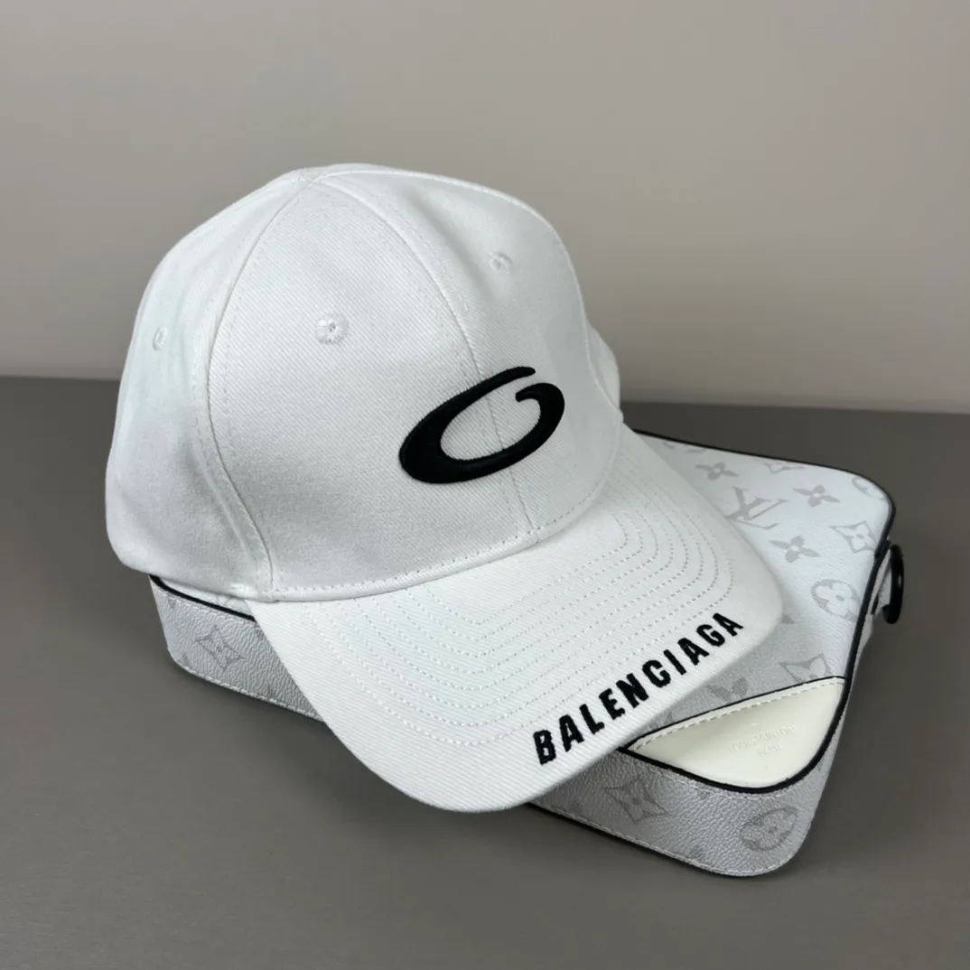 P46 Balenclaga official website new product Balenciaga new baseball cap ready for delivery in seconds🧢Simple, fashionable, super invincible and beautiful hat! Couple style! The advantages of the original product compared to other hats,