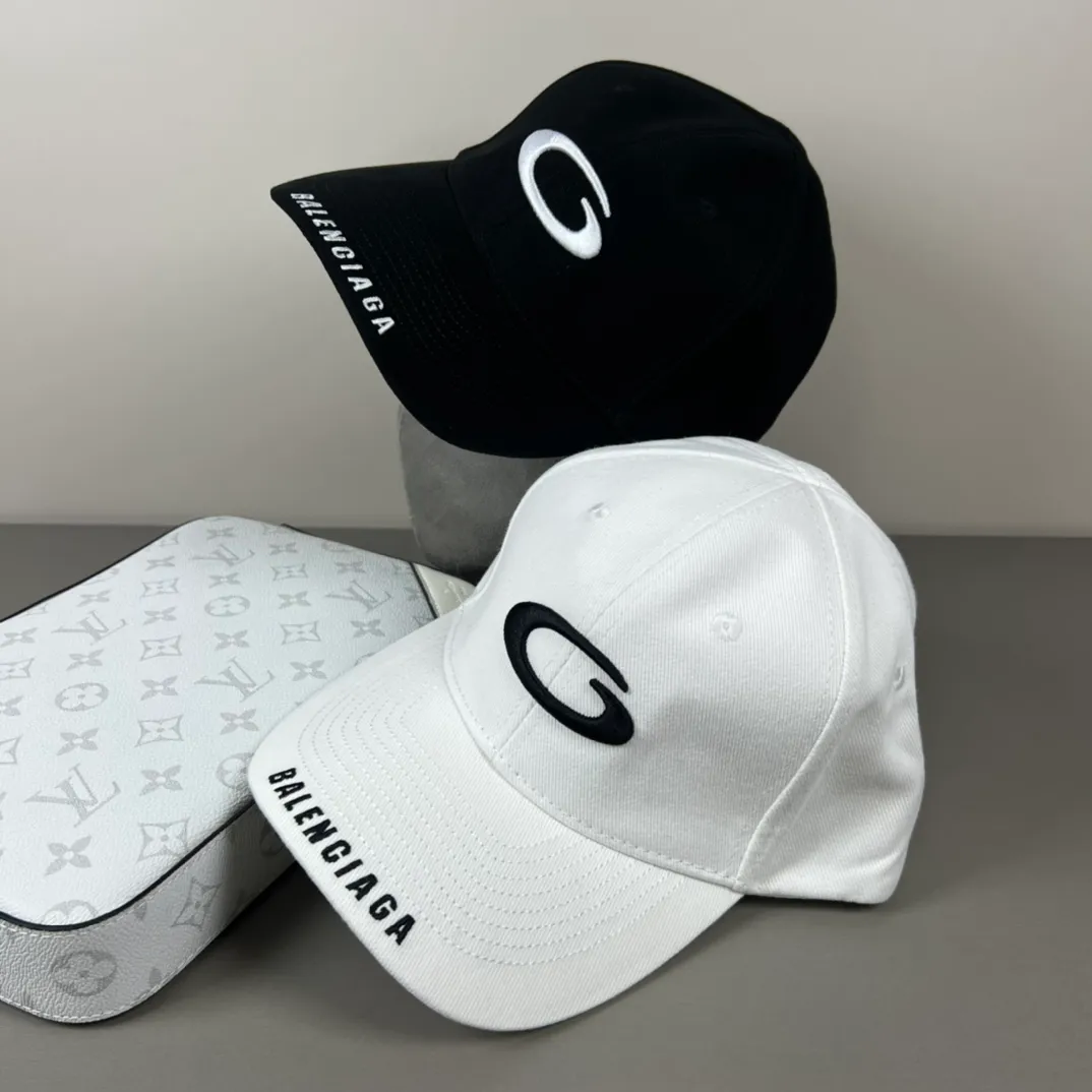 P46 Balenclaga official website new product Balenciaga new baseball cap ready for delivery in seconds🧢Simple, fashionable, super invincible and beautiful hat! Couple style! The advantages of the original product compared to other hats,