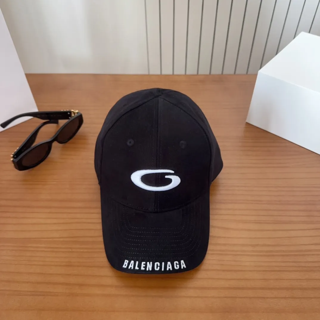 💰60 BALENCIAGA new washed baseball cap, cool colors, different styles for men and women, the first batch will be shipped first! A must-buy for Paris fans!