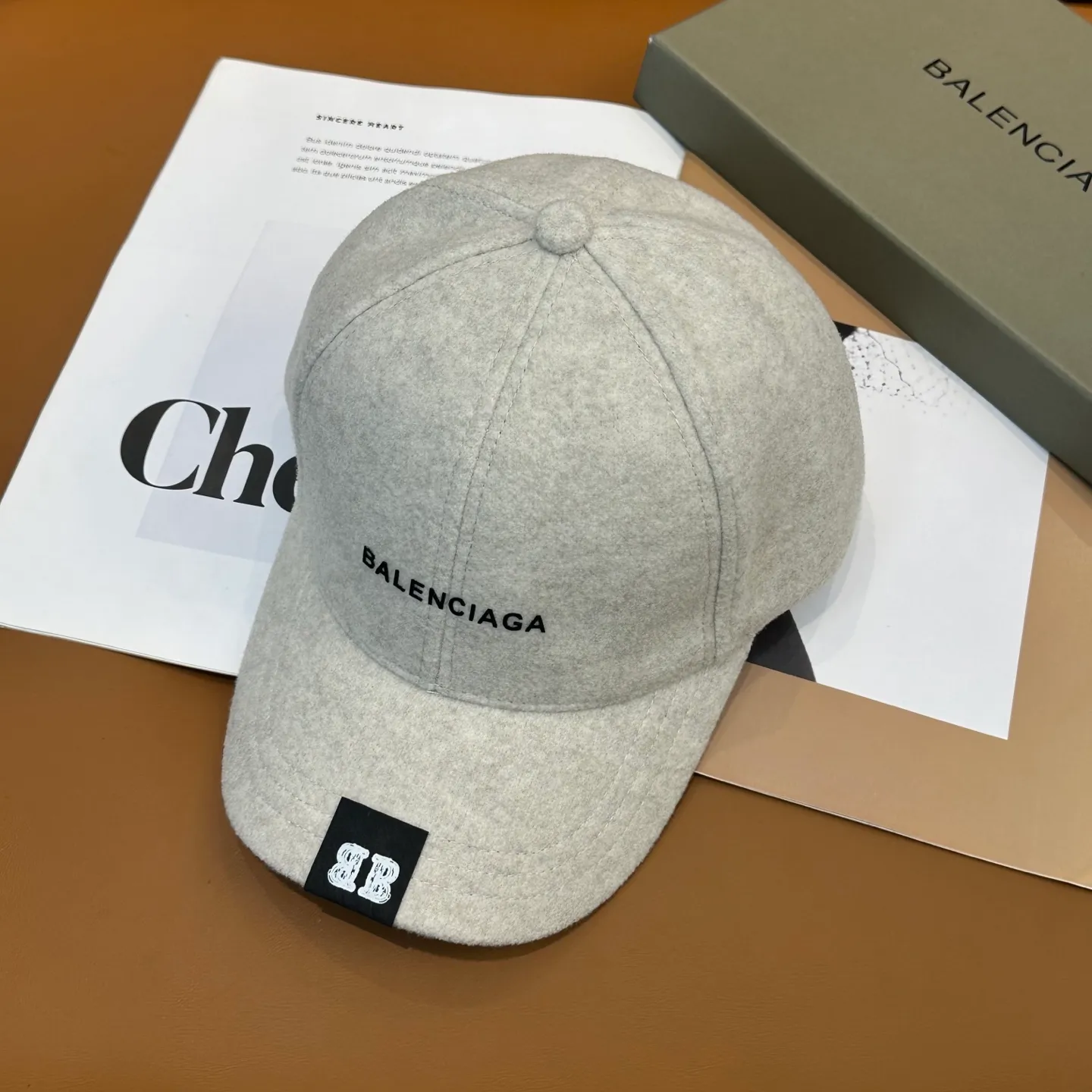 P60 💛 Comes with dust bag. [Balenciaga] 2025 new cashmere simple baseball cap, unisex ~ cool and handsome on the street