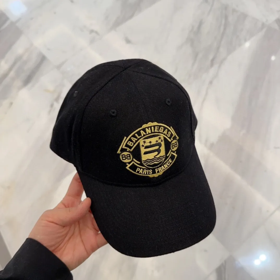 💰50 sun protection and sun protection tools｜New sun visor Paris* bucket hat, classic trendy and cool style, so nice👍😍 It’s so good-looking that you don’t need it 😉 Huge sun protection ❗️ Huge versatility ❗️ Huge face, small face 😉