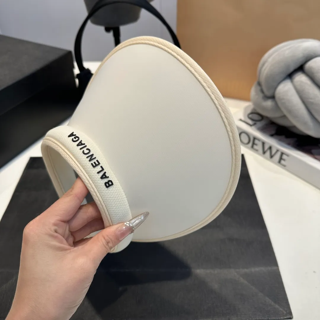 P46 Balenciaga sun hat, low-key luxury, classic