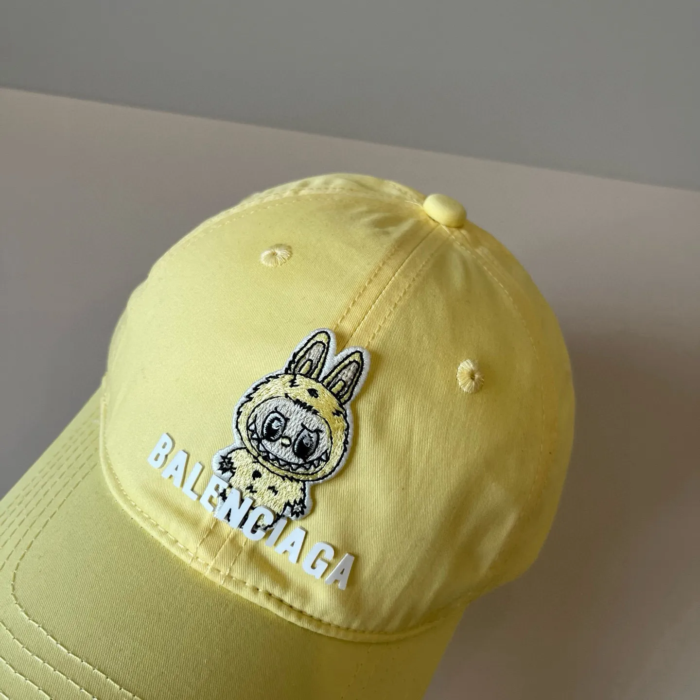 P56 BALENCIAGA new logo baseball cap, cool colors, different styles for men and women, the first batch will be shipped first! A must-buy for Paris fans!