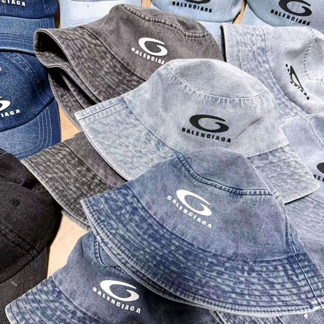 Private message for price inquiry! Popular style Balenciaga baseball cap bucket hat