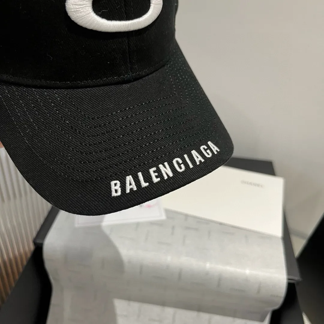 💰60¥ Balenciaga BALENGIAGA baseball cap