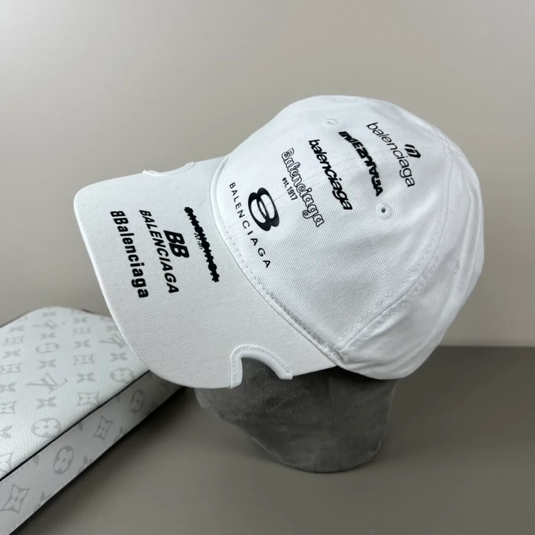 P60 Balenclaga official website new product Balenciaga new baseball cap ready for delivery in seconds🧢Simple, fashionable, super invincible and beautiful hat! Couple style! The advantages of the original product compared to other hats,