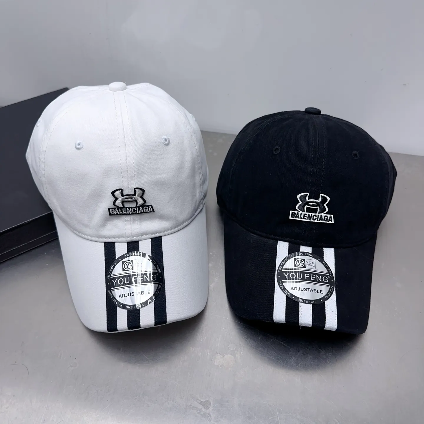 Private message for price inquiry! Paris-based washed baseball cap