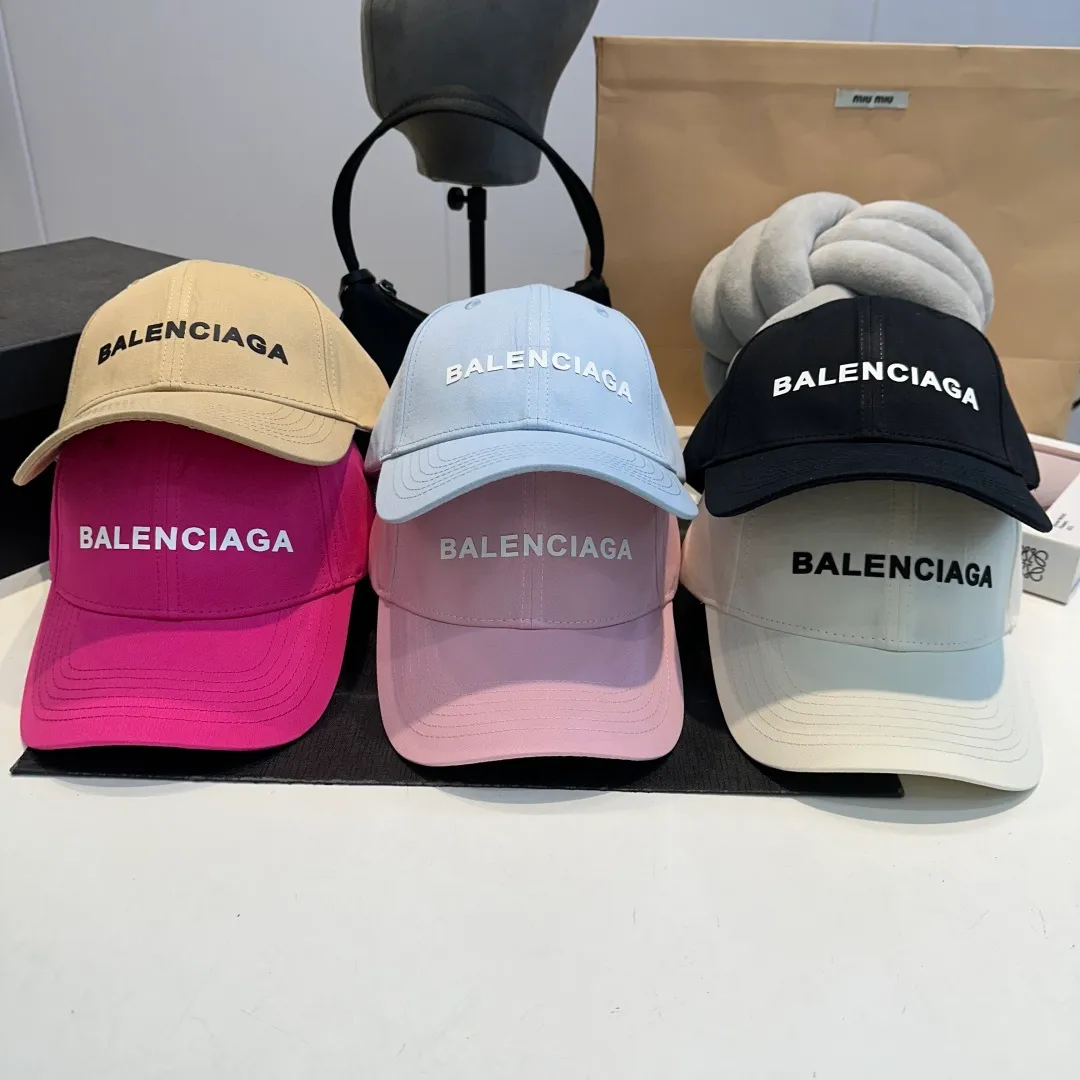 P56 BALENCIAGA Balenciaga's new embroidered logo baseball cap, cool colors, different styles for men and women, the first batch will be shipped first! A must-buy for Paris fans!