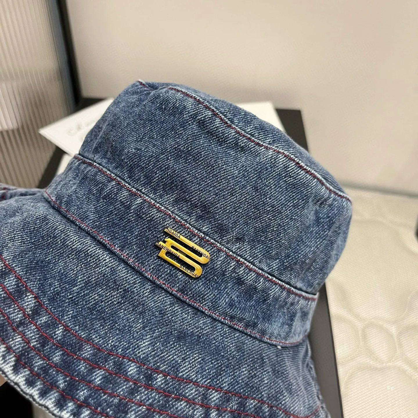 💰100¥ Balenciaga denim bucket hat, head circumference 57cm