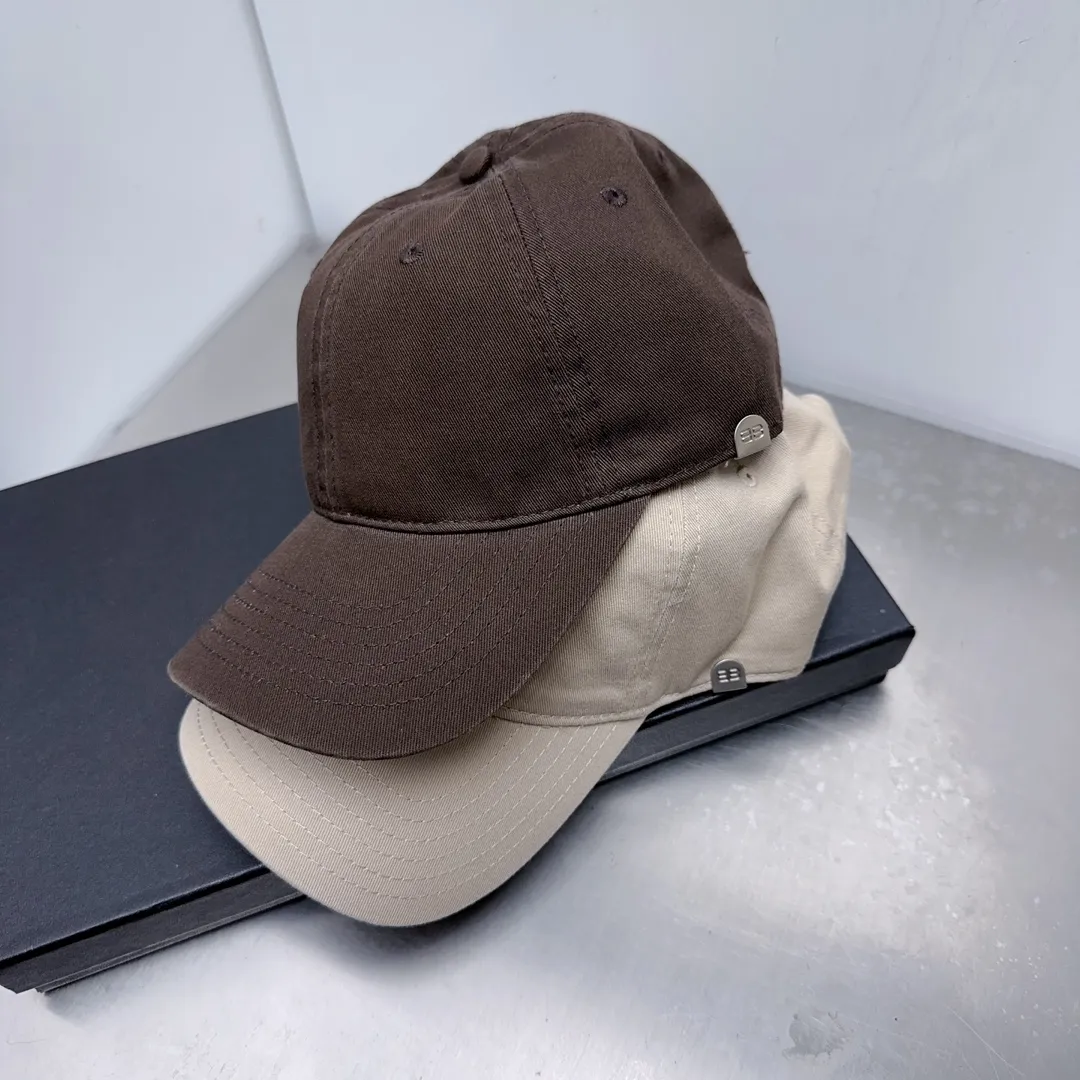Balenciaga soft top baseball cap