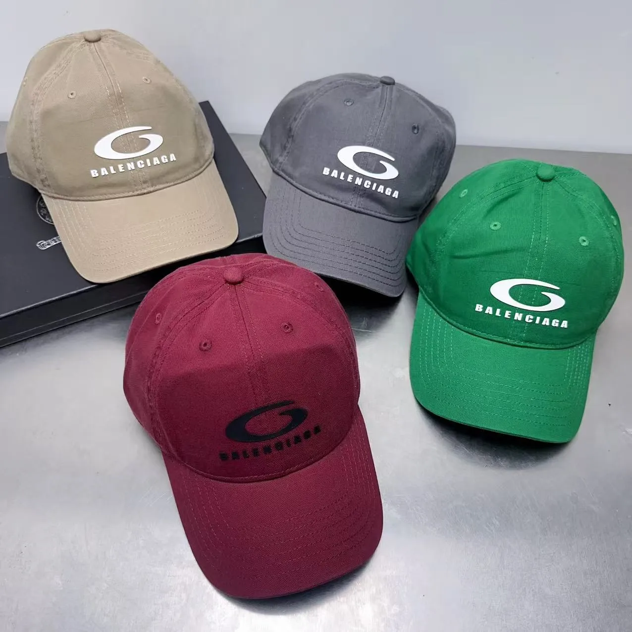 Private message for price inquiry! Balenciaga soft top baseball cap