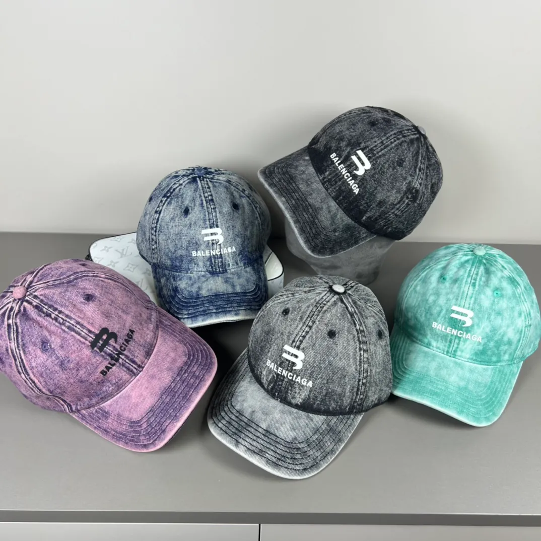 56💰BALENCIAGA new logo baseball cap, cool colors, different styles for men and women, the first batch will be shipped first! A must-buy for Paris fans!