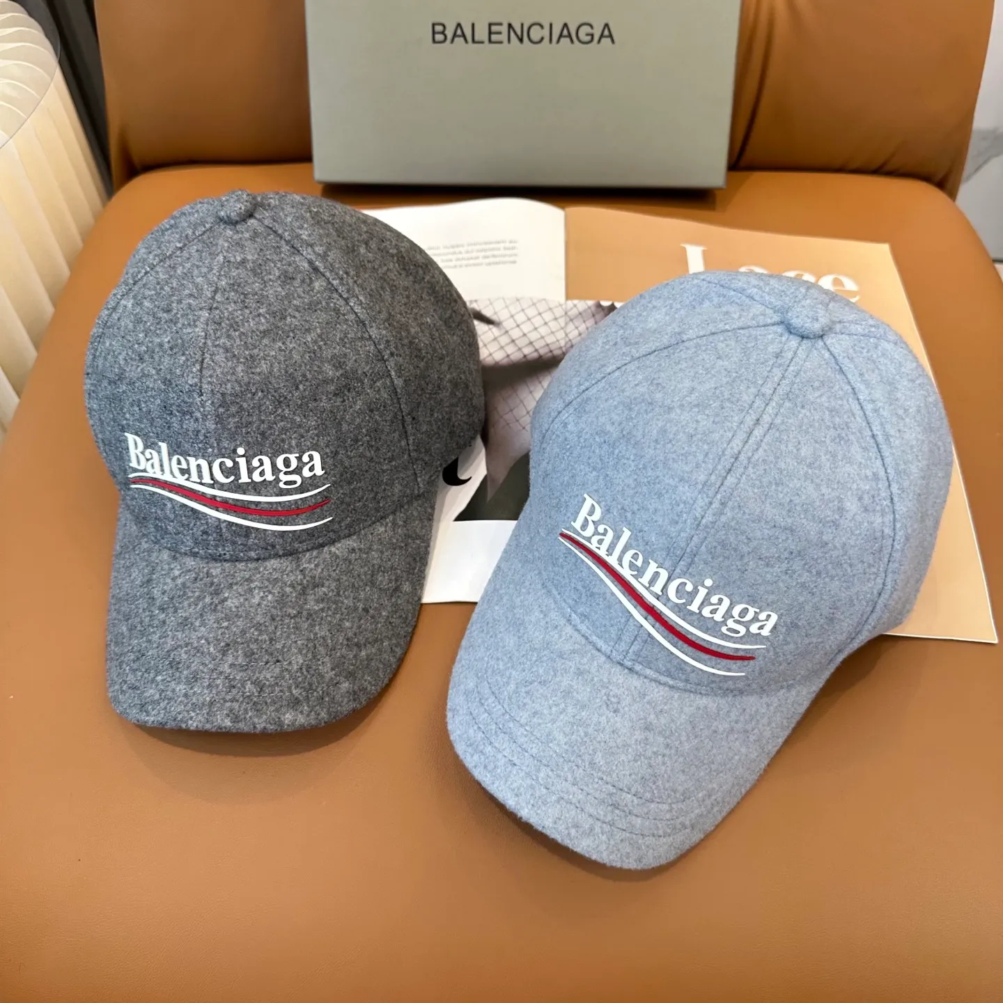 P66 Balenciaga's new autumn and winter woolen baseball cap💋💋 The baseball cap that is most commonly worn daily. The gray color often matches the look👀 It is very good for daily commuting or city boy sweeping the streets.