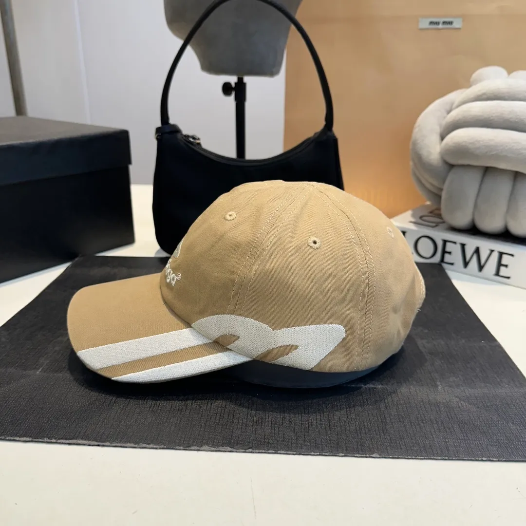 P60 Balenclaga official website new product Balenciaga new baseball cap ready for delivery in seconds🧢Simple, fashionable, super invincible and beautiful hat! Couple style!