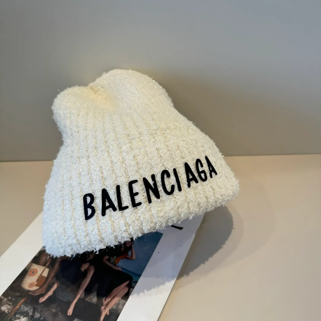 P50💰BALENCIAGA new logo woolen hat, cool colors, different styles for men and women, the first batch will be shipped first! A must-buy for Paris fans!