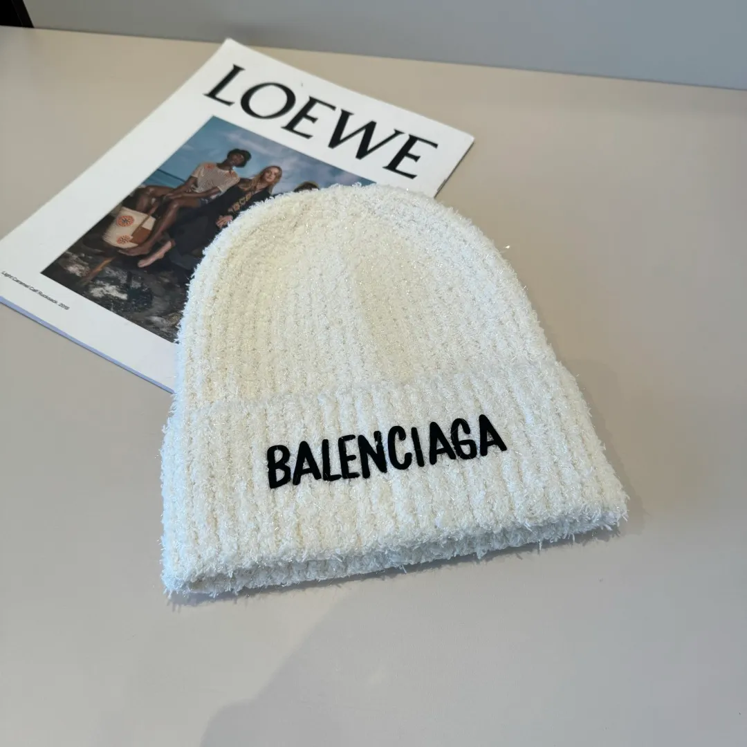 P50💰BALENCIAGA new logo woolen hat, cool colors, different styles for men and women, the first batch will be shipped first! A must-buy for Paris fans!