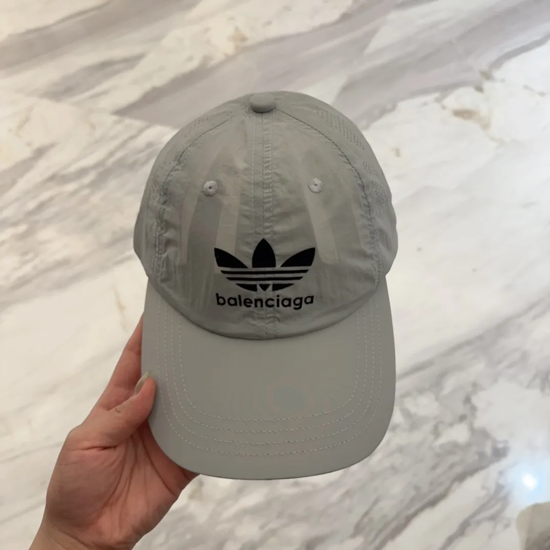 💰50 sun protection and sun protection tools｜New sun protection Parisian* baseball cap, classic trendy and cool style, so nice👍😍 It’s so good-looking that you don’t need it 😉 Great sun protection ❗️Very versatile ❗️Big face, small face 😉