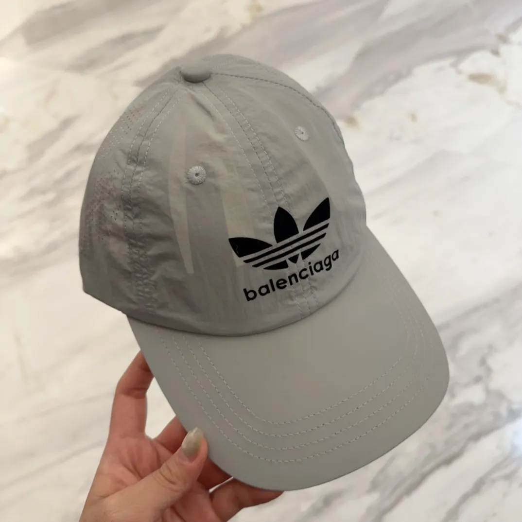 💰50 sun protection and sun protection tools｜New sun protection Parisian* baseball cap, classic trendy and cool style, so nice👍😍 It’s so good-looking that you don’t need it 😉 Great sun protection ❗️Very versatile ❗️Big face, small face 😉