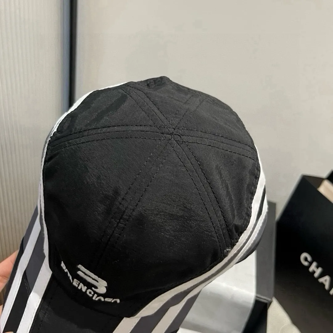 💰70¥ Balenciaga new peaked cap