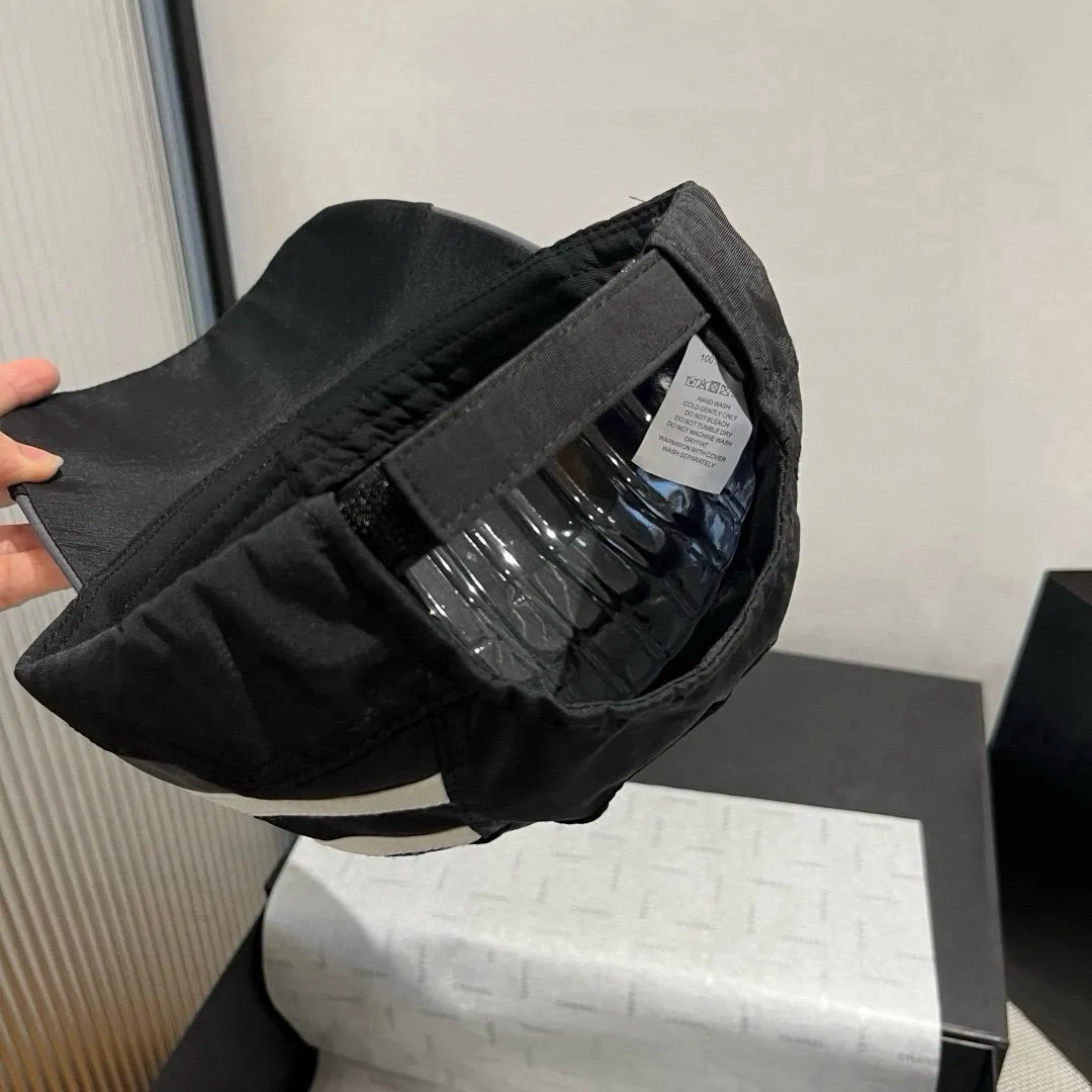 💰70¥ Balenciaga new peaked cap