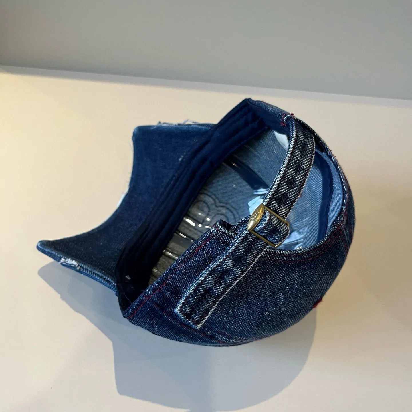 P56 BALENCIAGA new logo baseball cap, cool colors, different styles for men and women, the first batch will be shipped first! A must-buy for Paris fans!