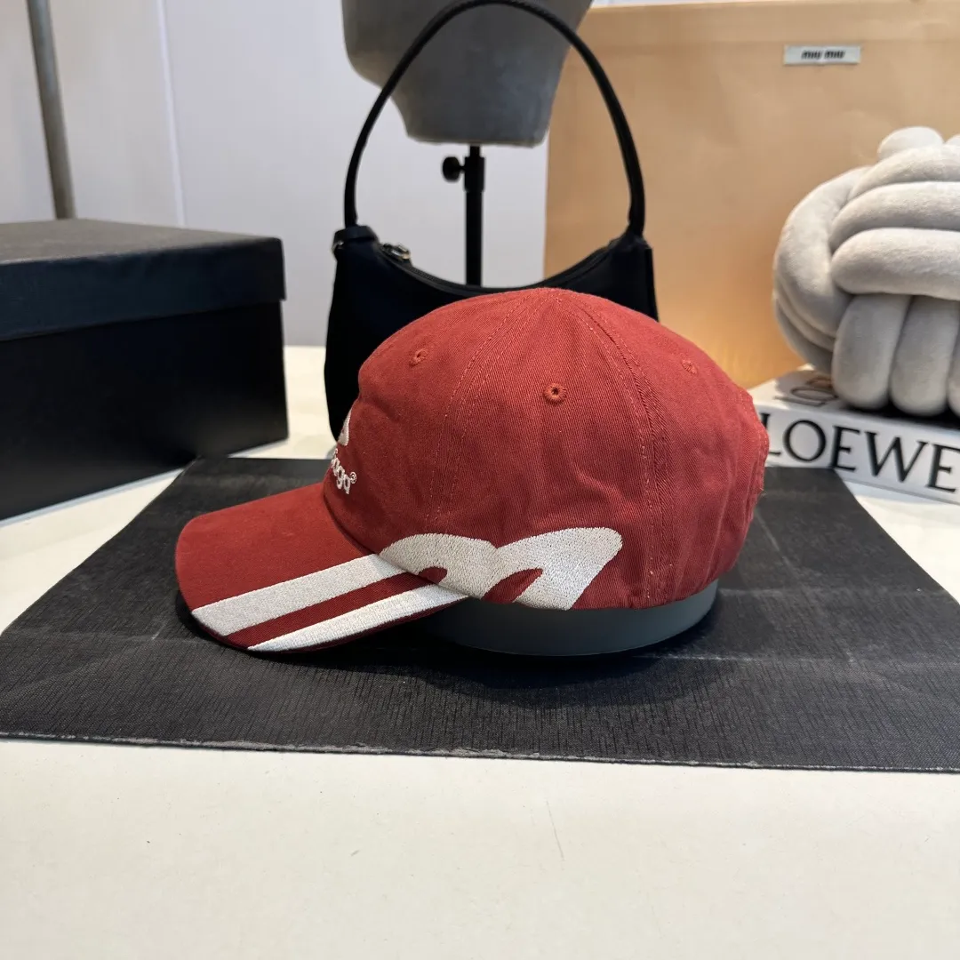 P60 Balenclaga official website new product Balenciaga new baseball cap ready for delivery in seconds🧢Simple, fashionable, super invincible and beautiful hat! Couple style!
