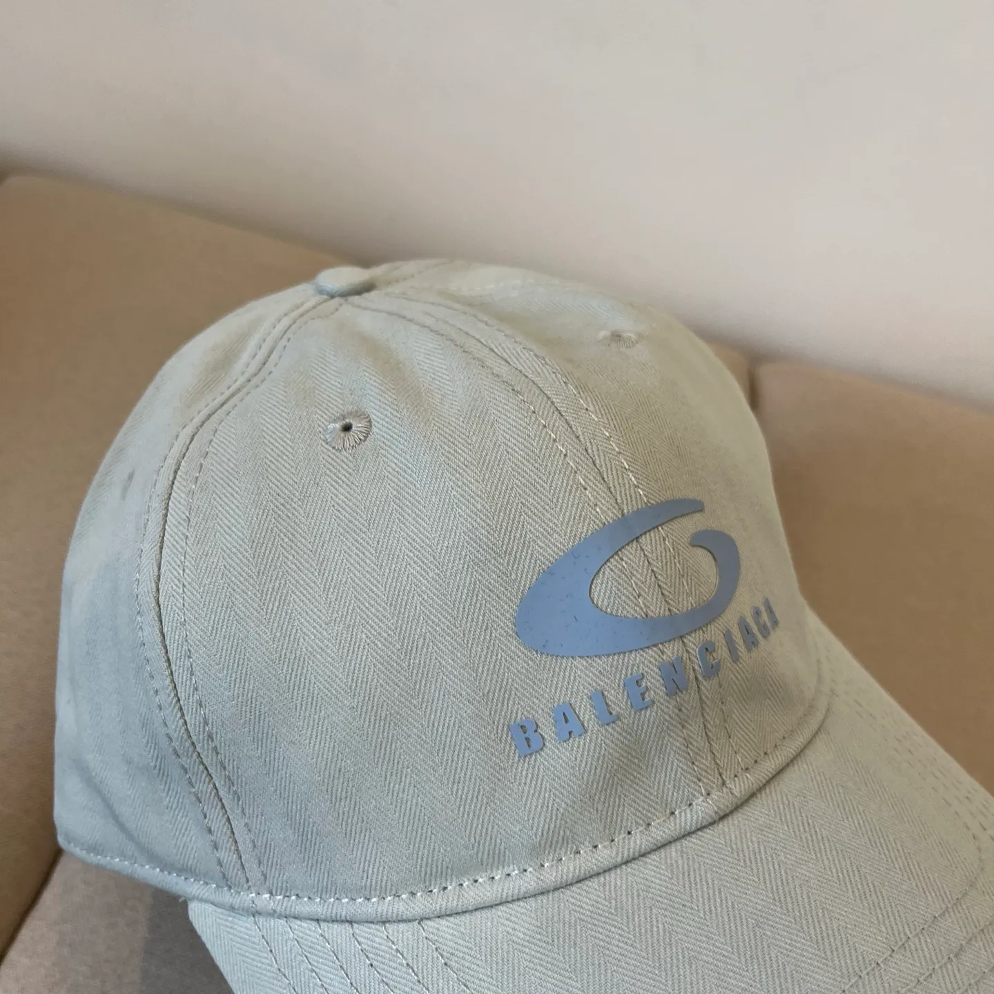 P60 BALENCIAGA new logo baseball cap, cool colors, different styles for men and women, the first batch will be shipped first! A must-buy for Paris fans!