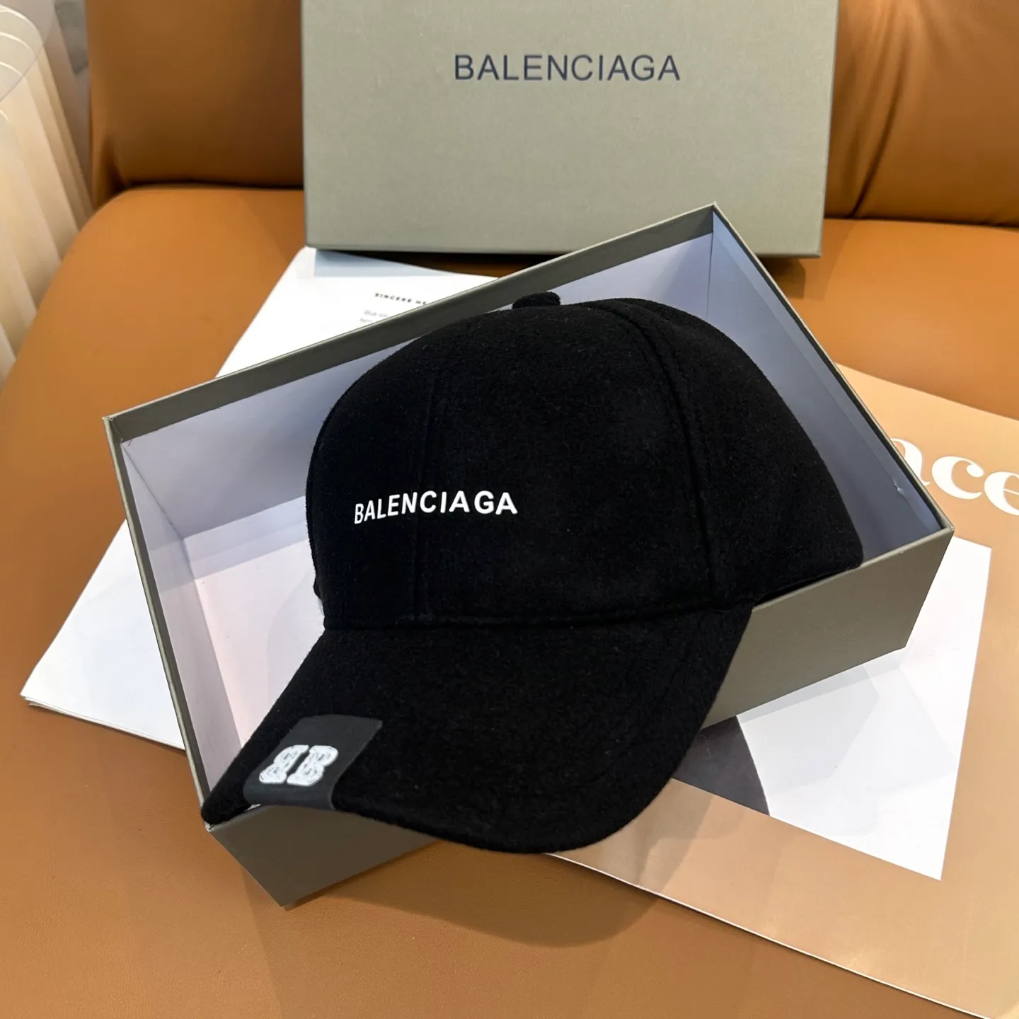 P60 💛 Comes with dust bag. [Balenciaga] 2025 new cashmere simple baseball cap, unisex ~ cool and handsome on the street