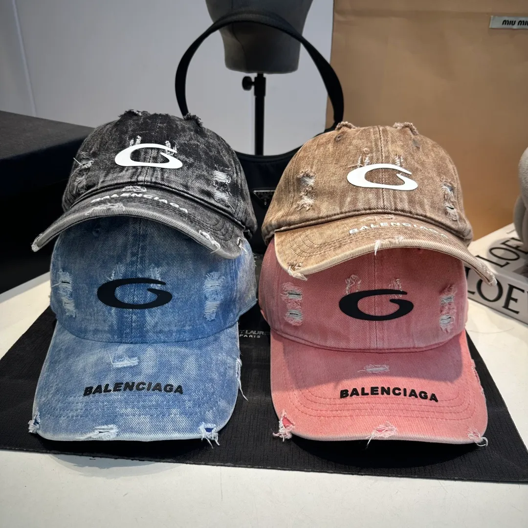 P56 BALENCIAGA Balenciaga's new Korean style distressed hole washed duck cap casual retro fashion versatile street outing travel couple Internet celebrity baseball cap