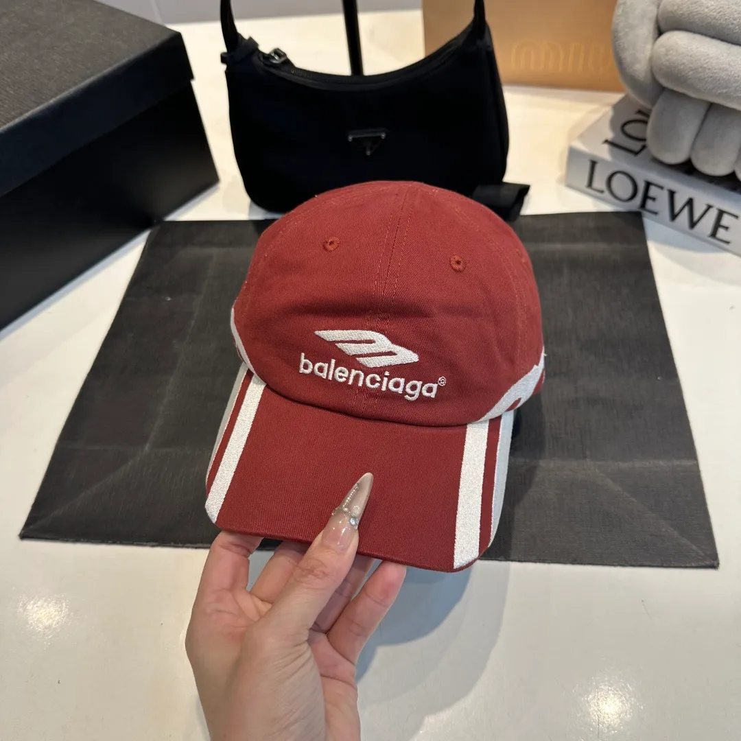 P60 Balenclaga official website new product Balenciaga new baseball cap ready for delivery in seconds🧢Simple, fashionable, super invincible and beautiful hat! Couple style!