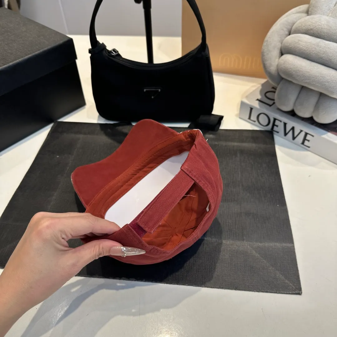 P60 Balenclaga official website new product Balenciaga new baseball cap ready for delivery in seconds🧢Simple, fashionable, super invincible and beautiful hat! Couple style!