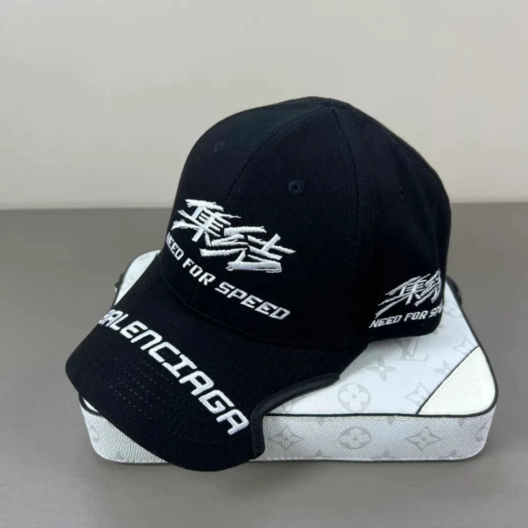 60💰BALENCIAGA Balenciaga’s new logo baseball cap, cool colors, different styles for men and women, the first batch will be shipped first! A must-buy for Paris fans!