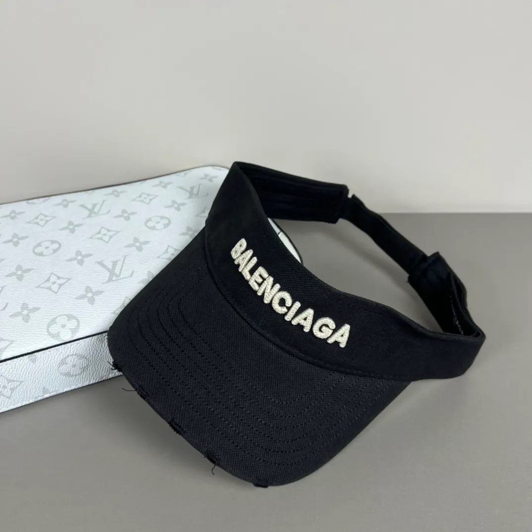 P50 comes with dust bag, the latest BALENCIAGA, empty top sun hat, the best quality, casual and elegant, compare for yourself