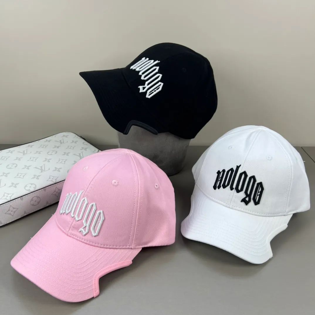 60💰BALENCIAGA Balenciaga’s new logo baseball cap, cool colors, different styles for men and women, the first batch will be shipped first! A must-buy for Paris fans!