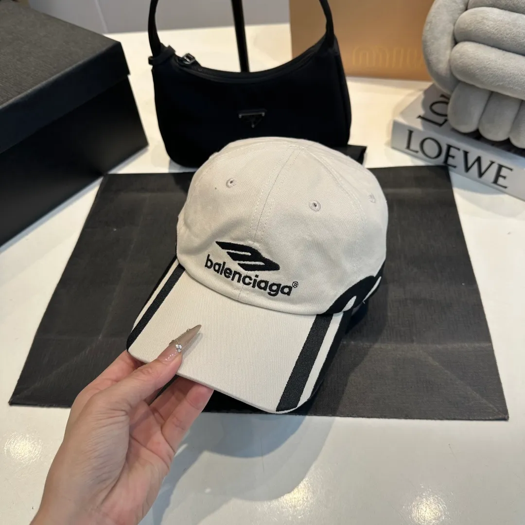 P60 Balenclaga official website new product Balenciaga new baseball cap ready for delivery in seconds🧢Simple, fashionable, super invincible and beautiful hat! Couple style!
