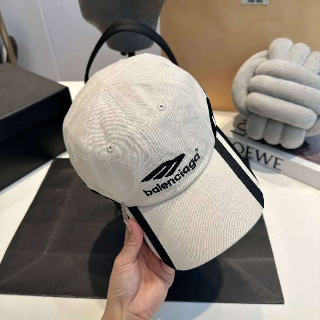 P60 Balenclaga official website new product Balenciaga new baseball cap ready for delivery in seconds🧢Simple, fashionable, super invincible and beautiful hat! Couple style!