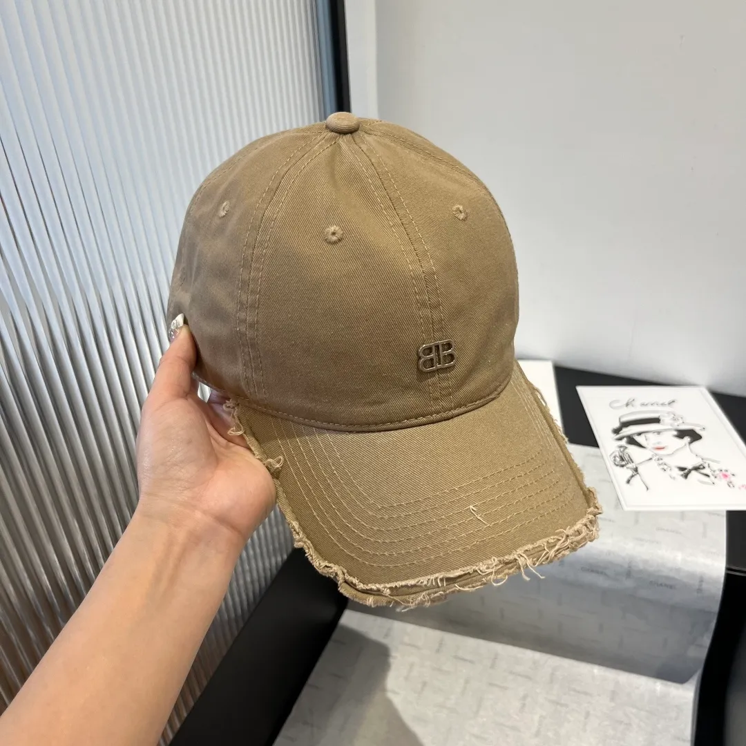 💰70¥ Balenciaga new peaked cap, head circumference 57cm