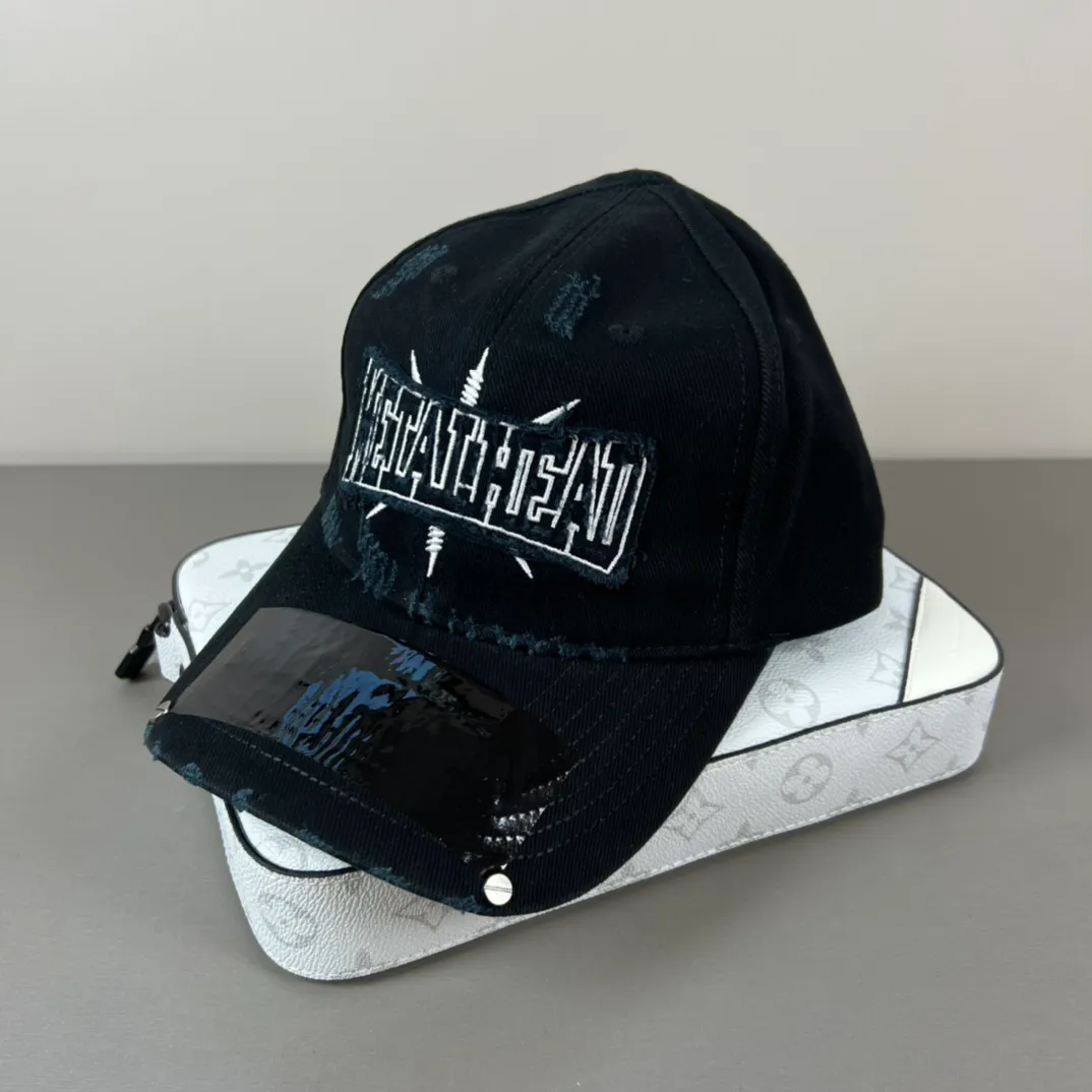 60💰BALENCIAGA Balenciaga’s new logo baseball cap, cool colors, different styles for men and women, the first batch will be shipped first! A must-buy for Paris fans!