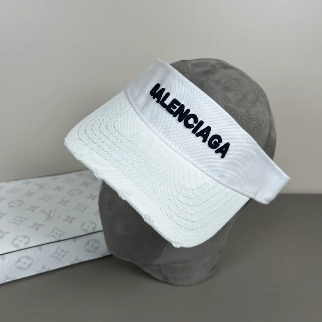 P50 comes with dust bag, the latest BALENCIAGA, empty top sun hat, the best quality, casual and elegant, compare for yourself