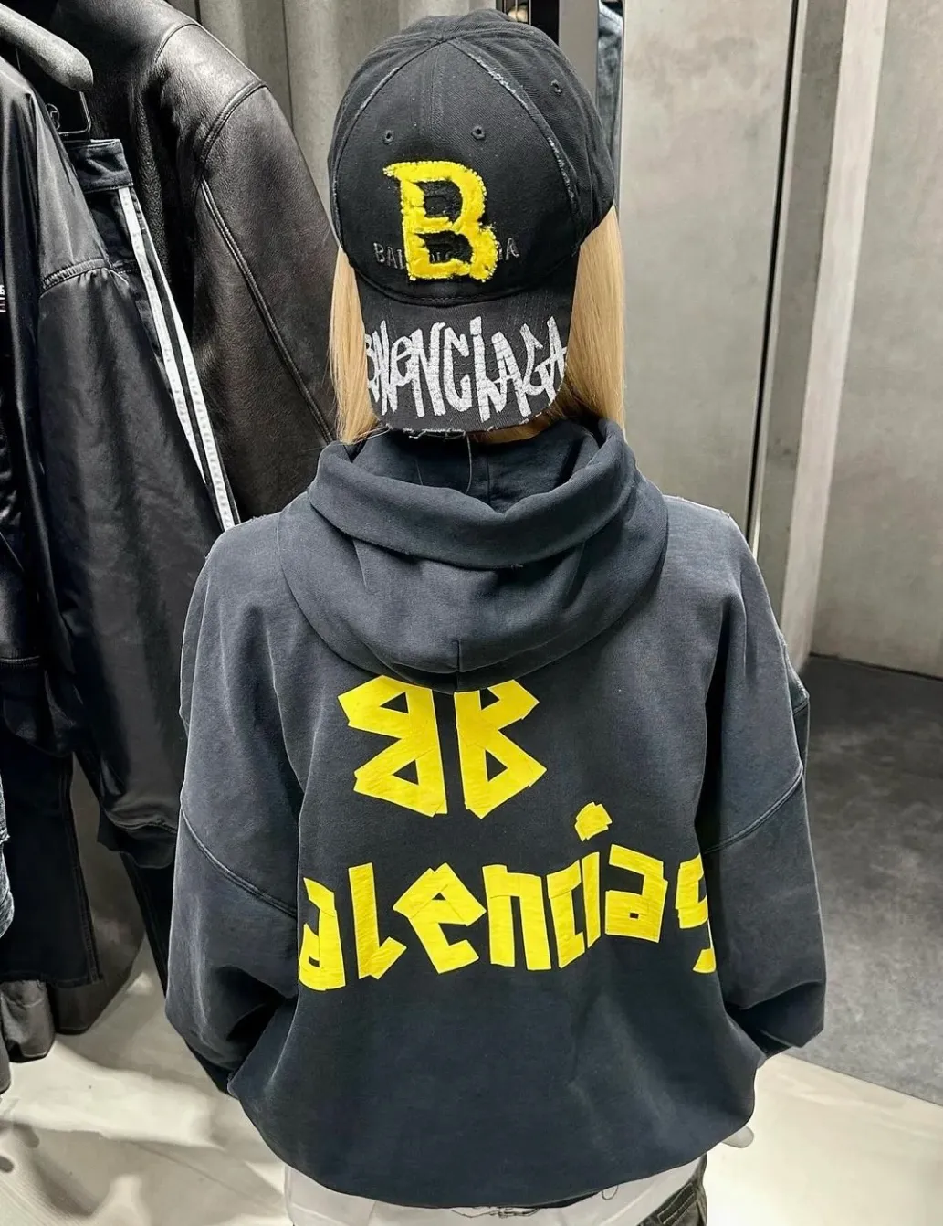 Balenciaga hand-painted high version baseball cap