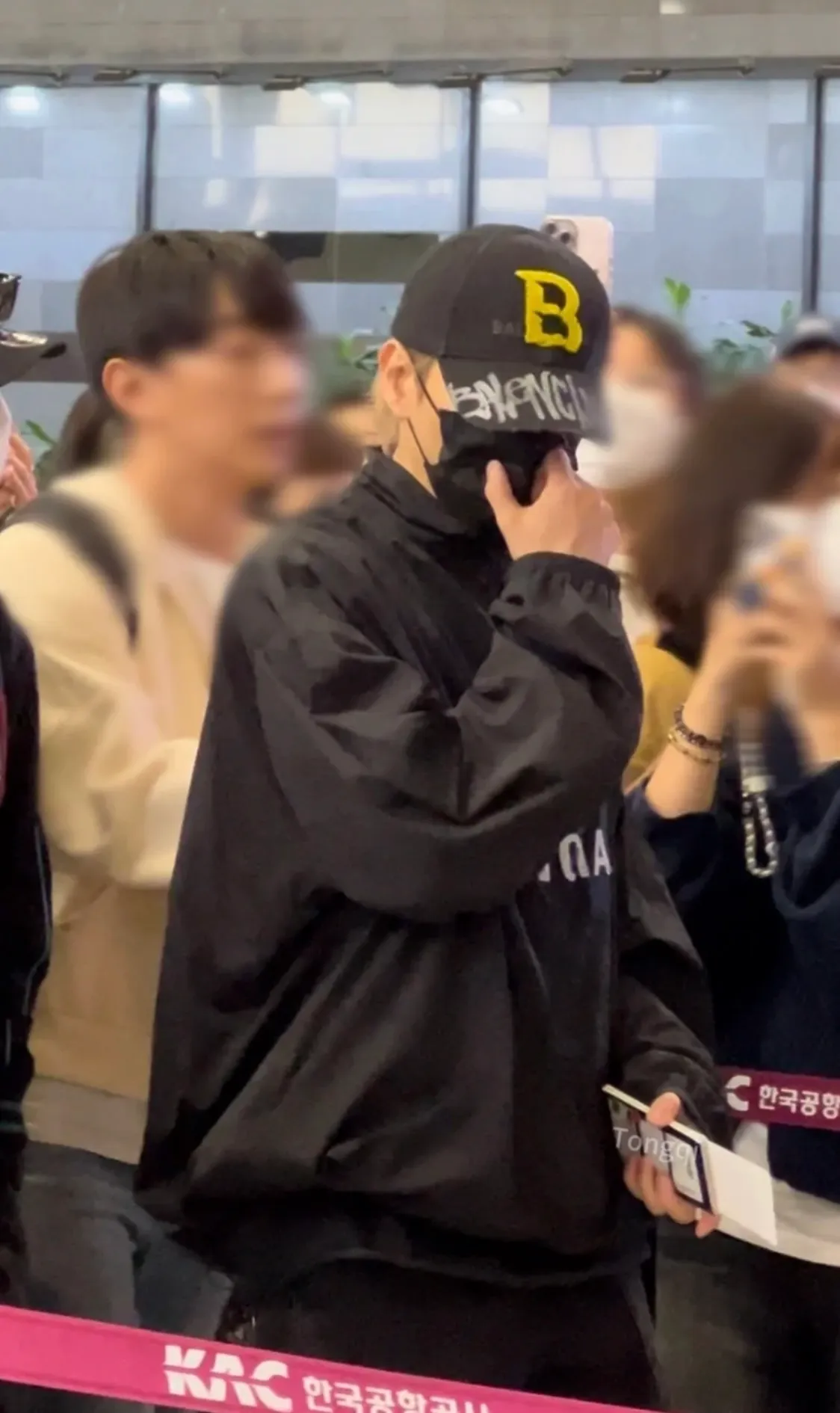 Balenciaga hand-painted high version baseball cap