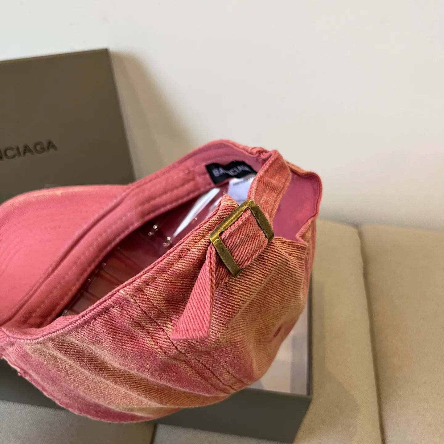 P60💰BALENCIAGA new logo baseball cap, cool colors, different styles for men and women, the first batch will be shipped first! A must-buy for Paris fans!