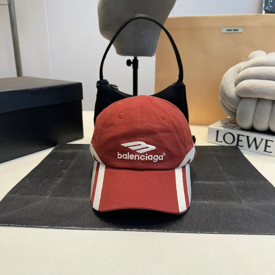 P60 Balenclaga official website new product Balenciaga new baseball cap ready for delivery in seconds🧢Simple, fashionable, super invincible and beautiful hat! Couple style!