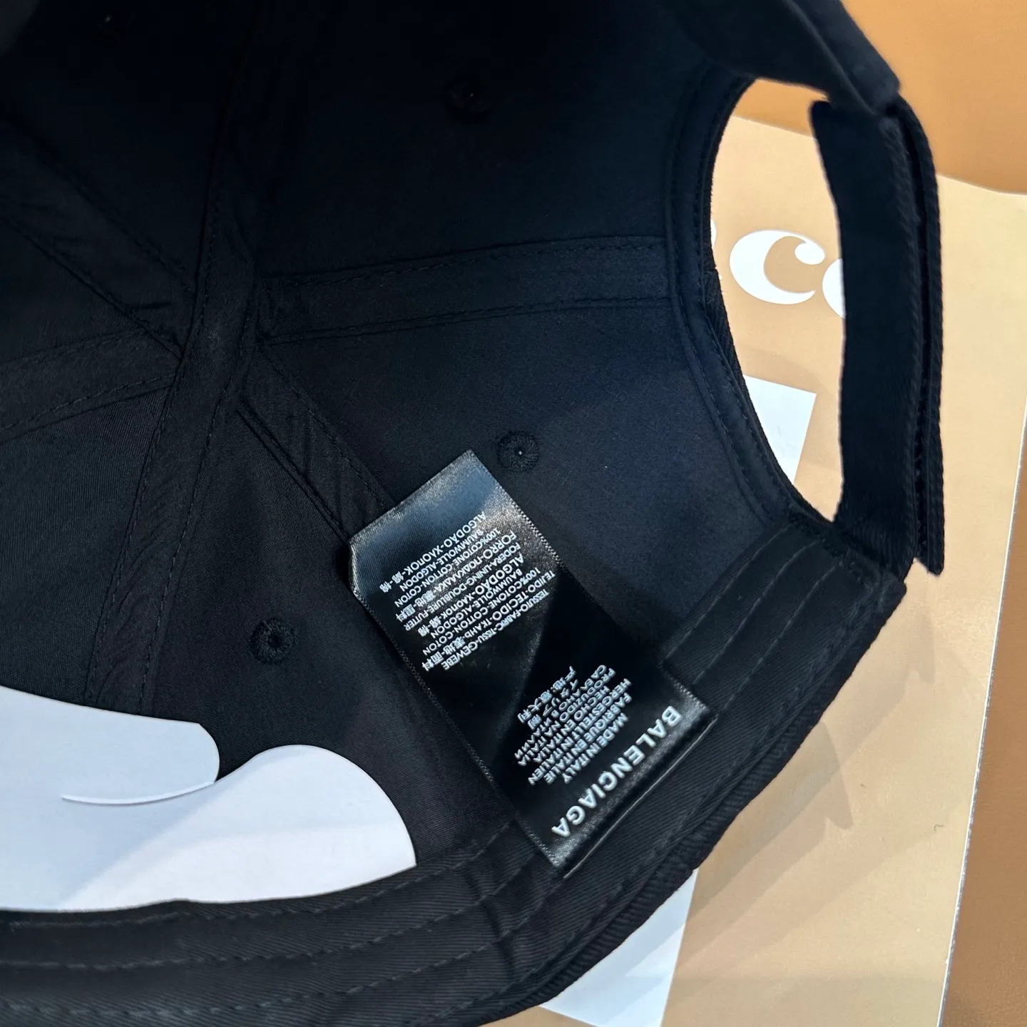 P76 BALENCIAGA new logo baseball cap, cool colors, different styles for men and women, the first batch will be shipped first! A must-buy for Paris fans!
