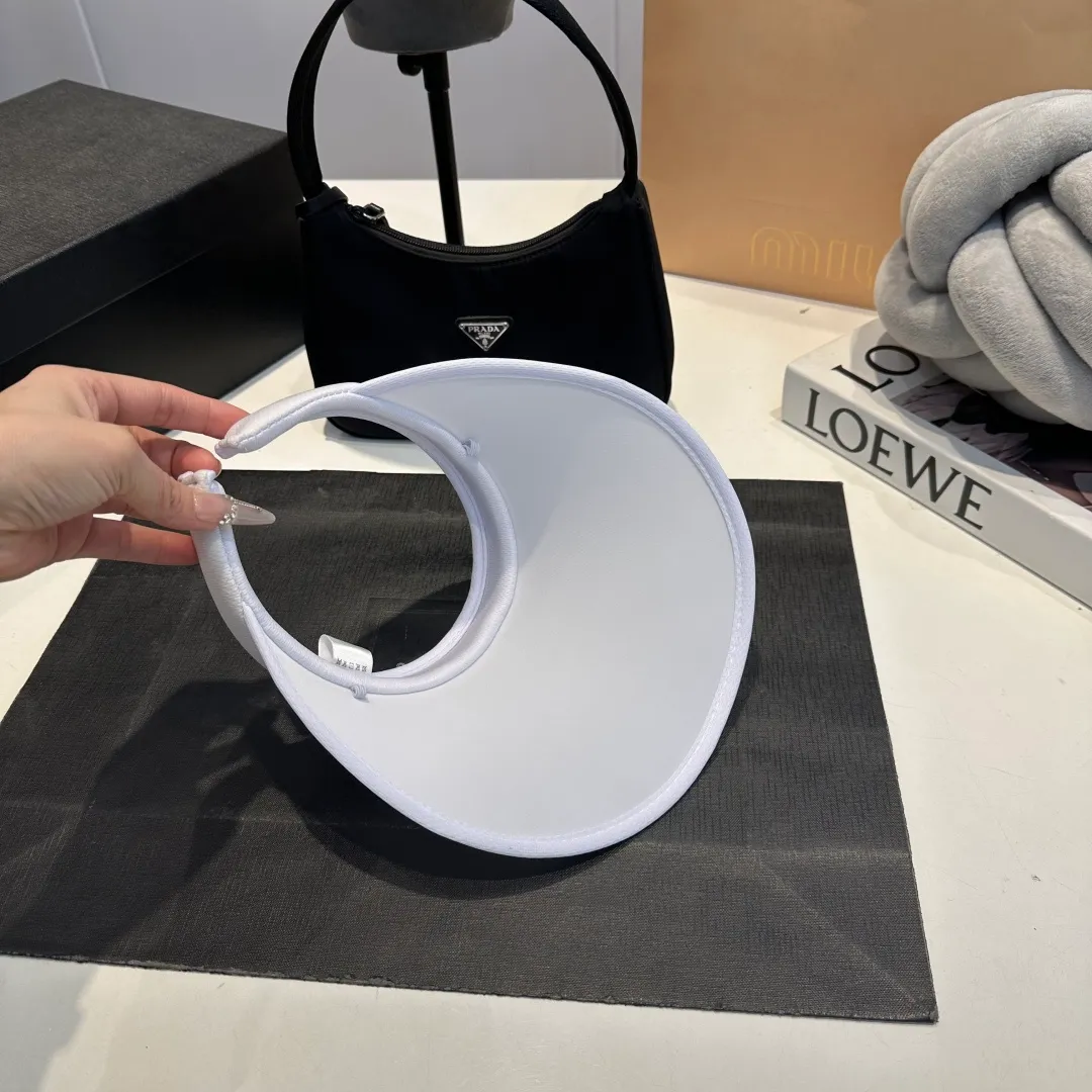 P46 Balenciaga sun hat, low-key luxury, classic