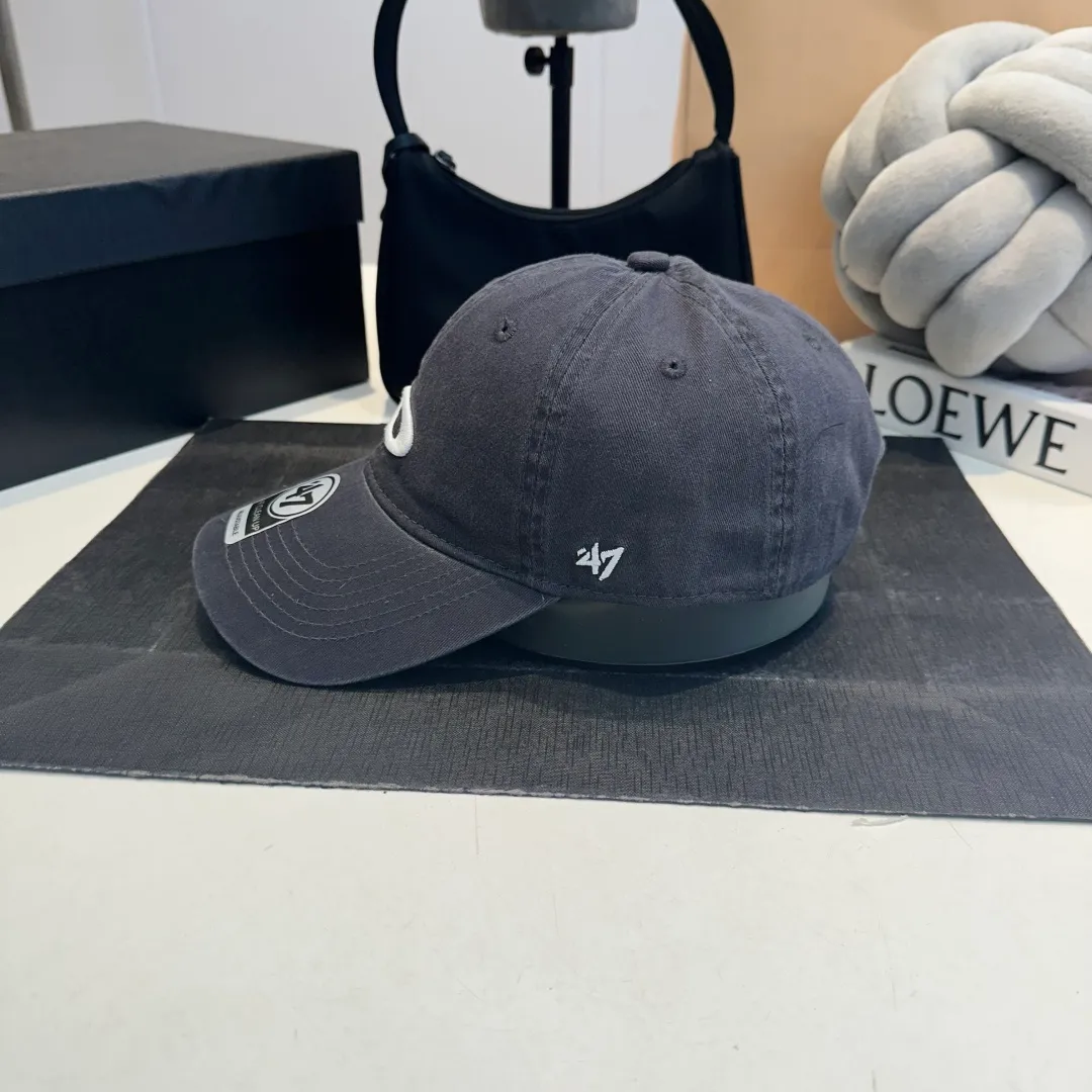 P60 BALENCIAGA🆕2025 spring new personalized baseball cap, high quality and great breathability, suitable for all seasons