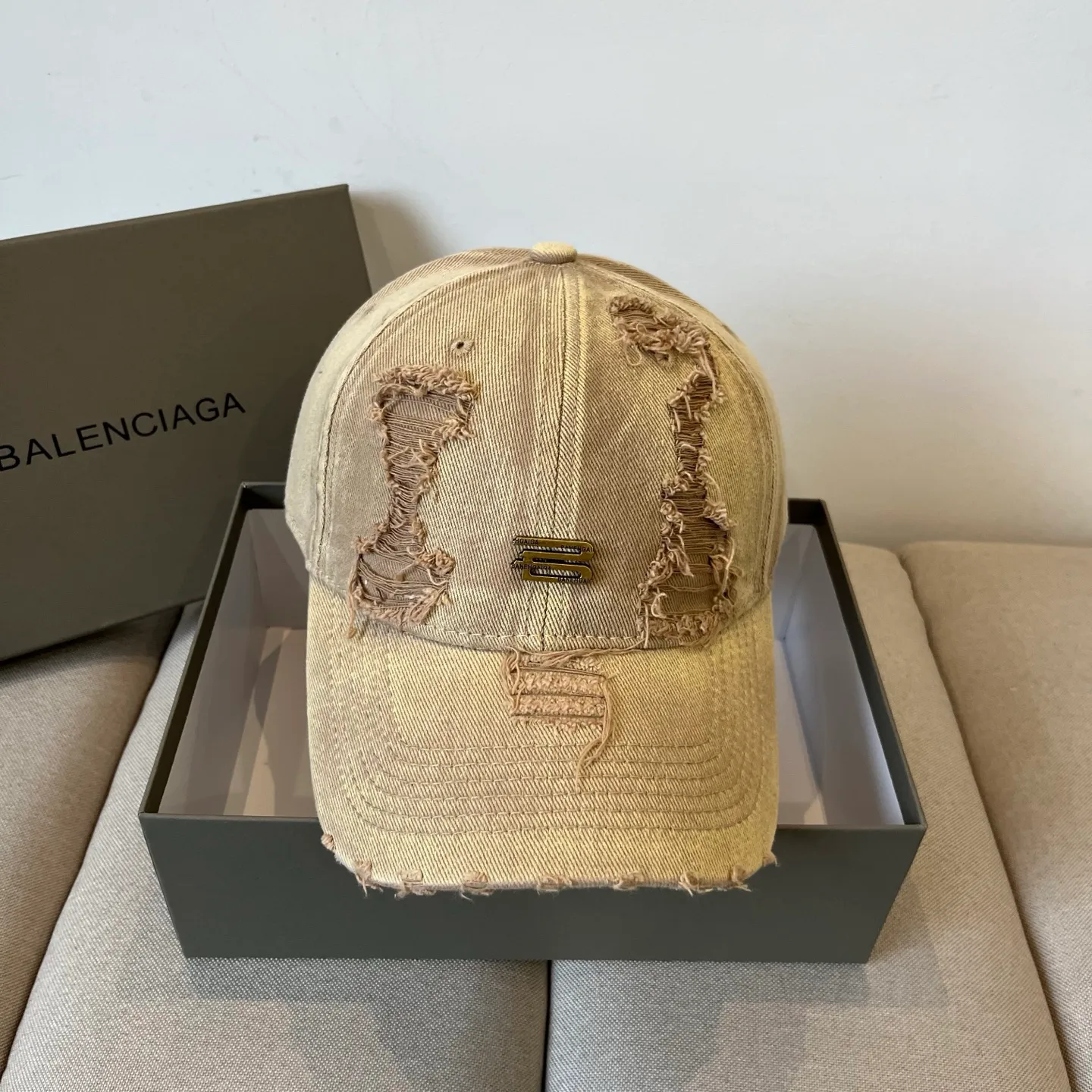 P60💰BALENCIAGA new logo baseball cap, cool colors, different styles for men and women, the first batch will be shipped first! A must-buy for Paris fans!