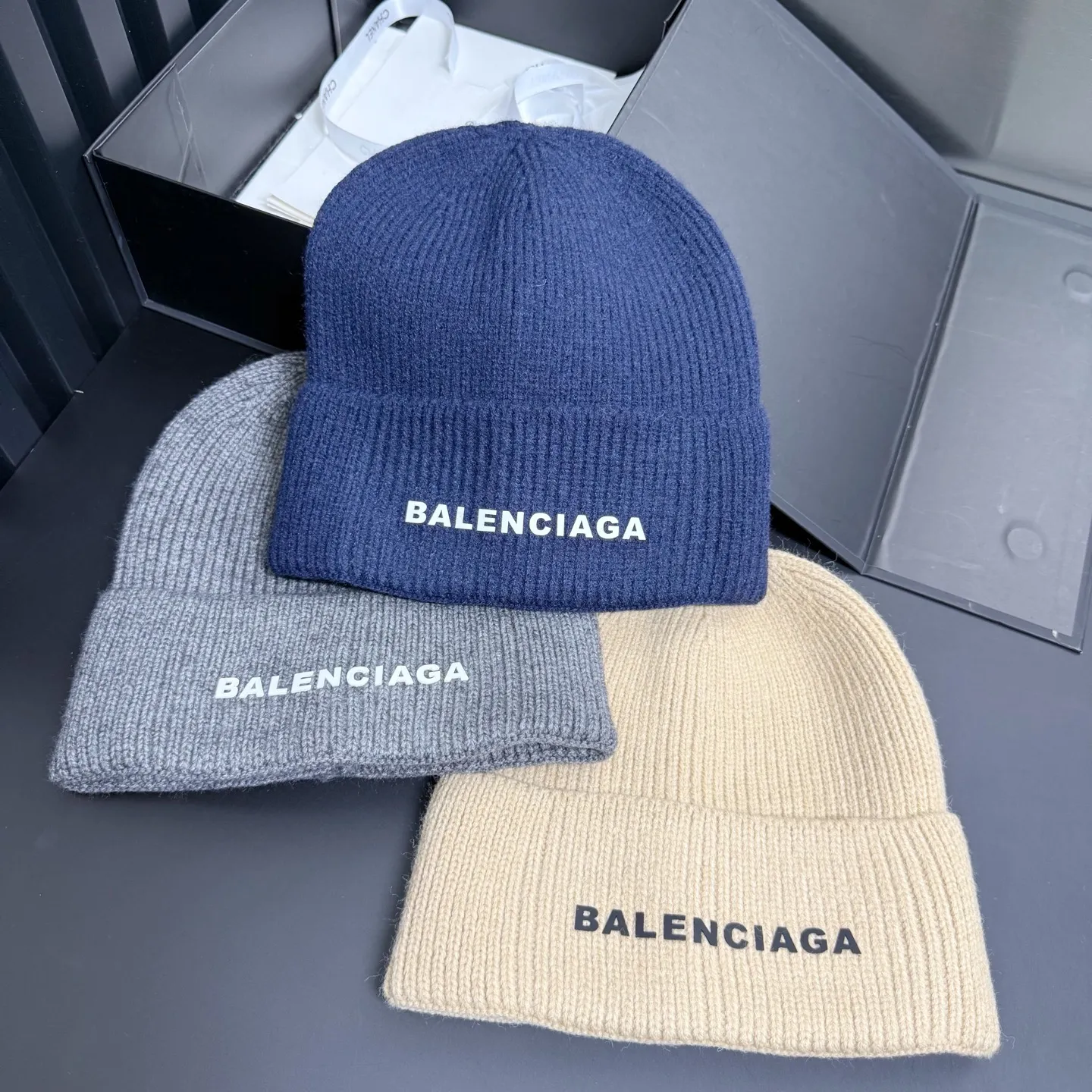 Balenciaga’s popular cold hat🔥🔥