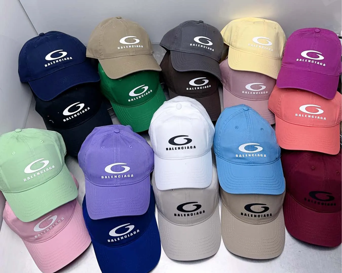 Balenciaga soft top baseball cap